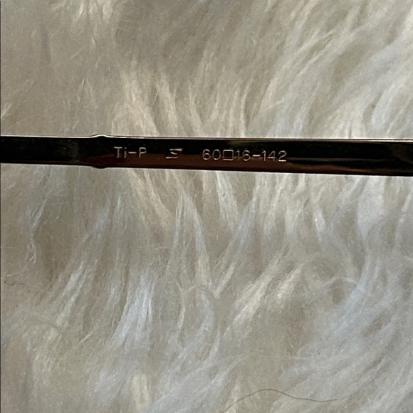 Burberrys  Aviator 2007 rimless tortoise shell sunglasses EUC Unisex - Picture 11 of 17